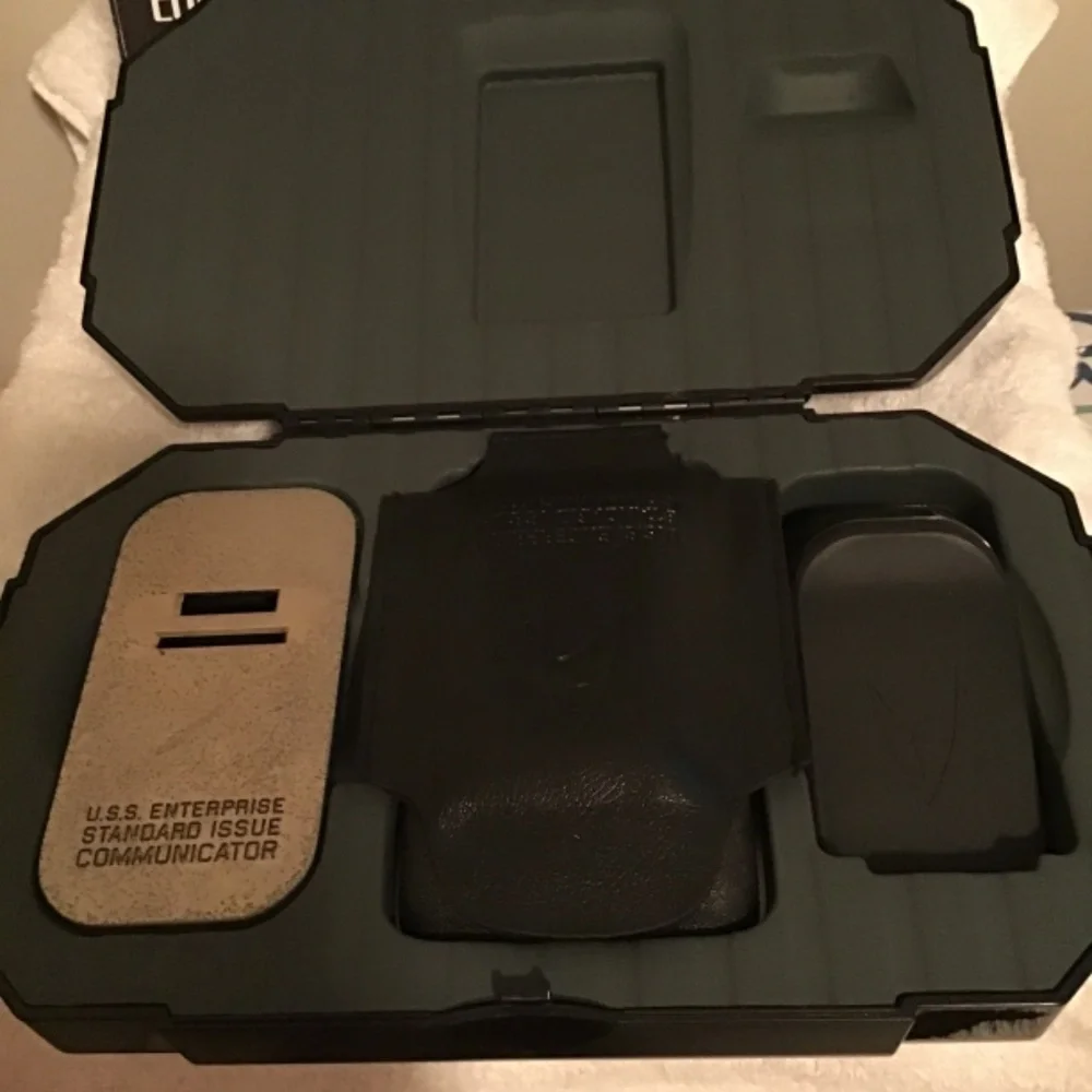 🔥Best offers, STAR TREK, Bluetooth Communicator, NIB, see pictures, collectible